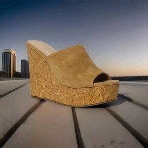 Unbranded Open Toe Beige Faux Suede 5.5" High Platform Cork Wedges Sandals Sz 10